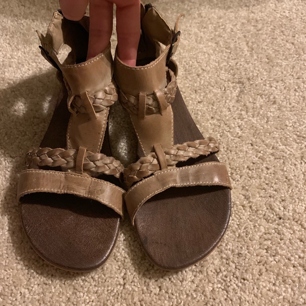 Roan sandals